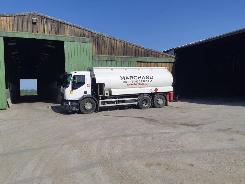 Livraison de GNR à usage agricole à proximité de Fresnoy Folny